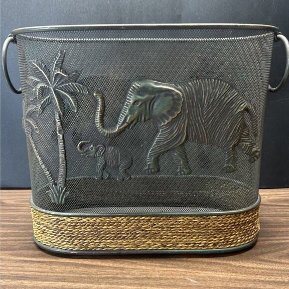 Oval Mesh Metal Basket Magazine Rack Elephants Tropical Palm Tree Waste Basket - Picture 3 of 9
